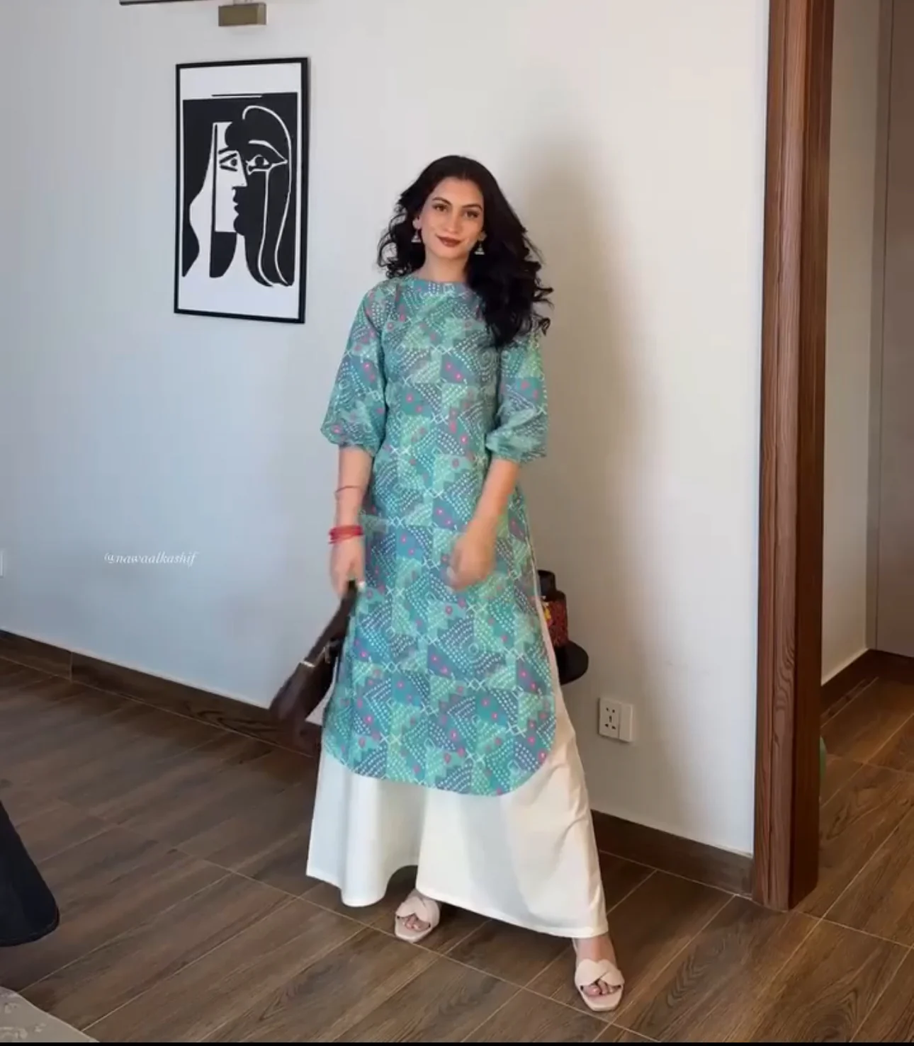 Bhandej suit - Image 3