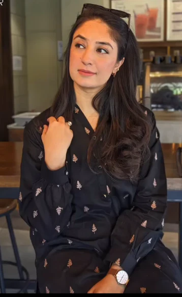 Black Embroidered Kurta Set with Chinese Collar - Image 3