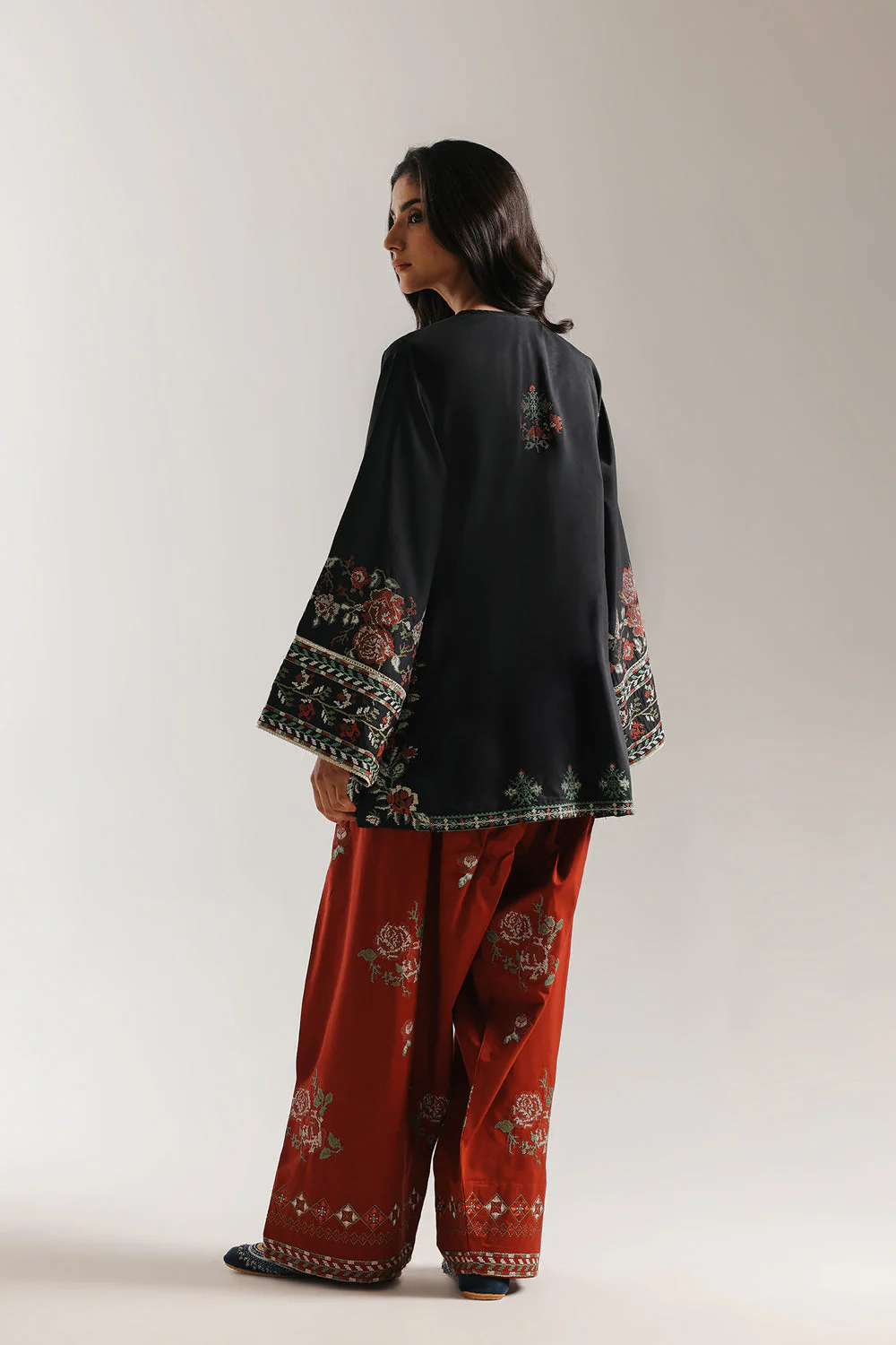 Black Rose digital Ensemble - Image 3