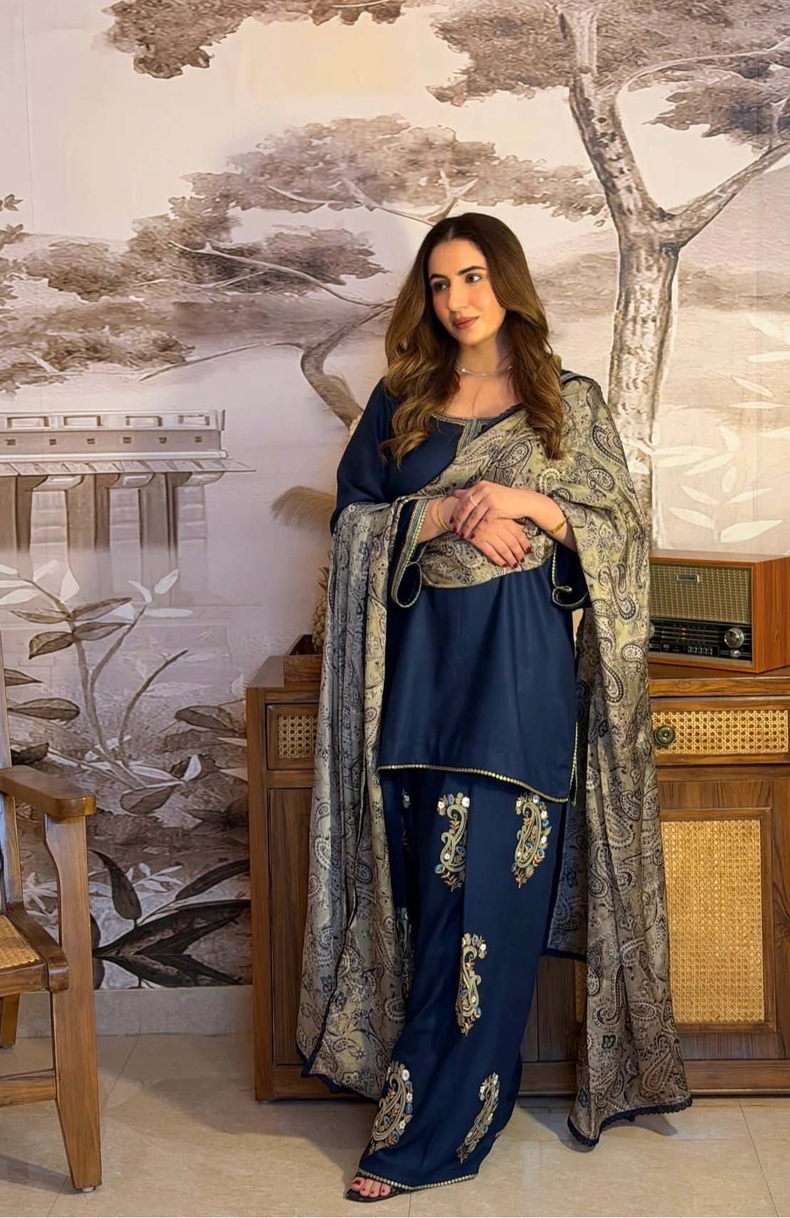 Noor-e-Navy Paisley Co-ord Set - Image 3