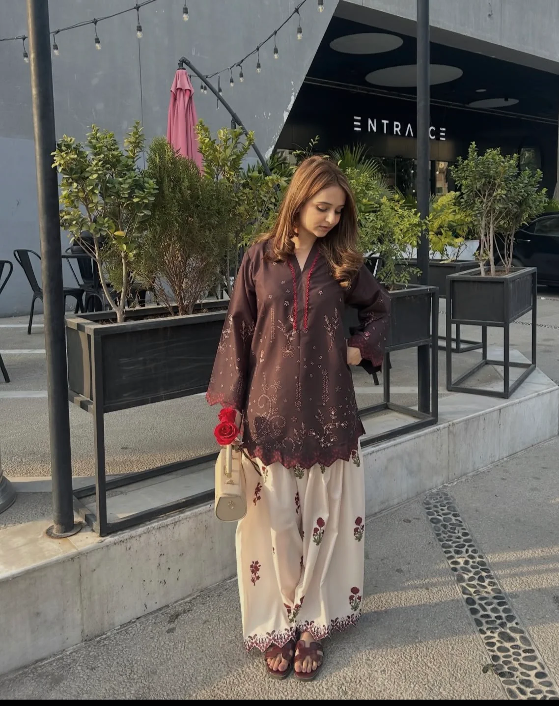 Coffee bloom Farsi suit - Image 2