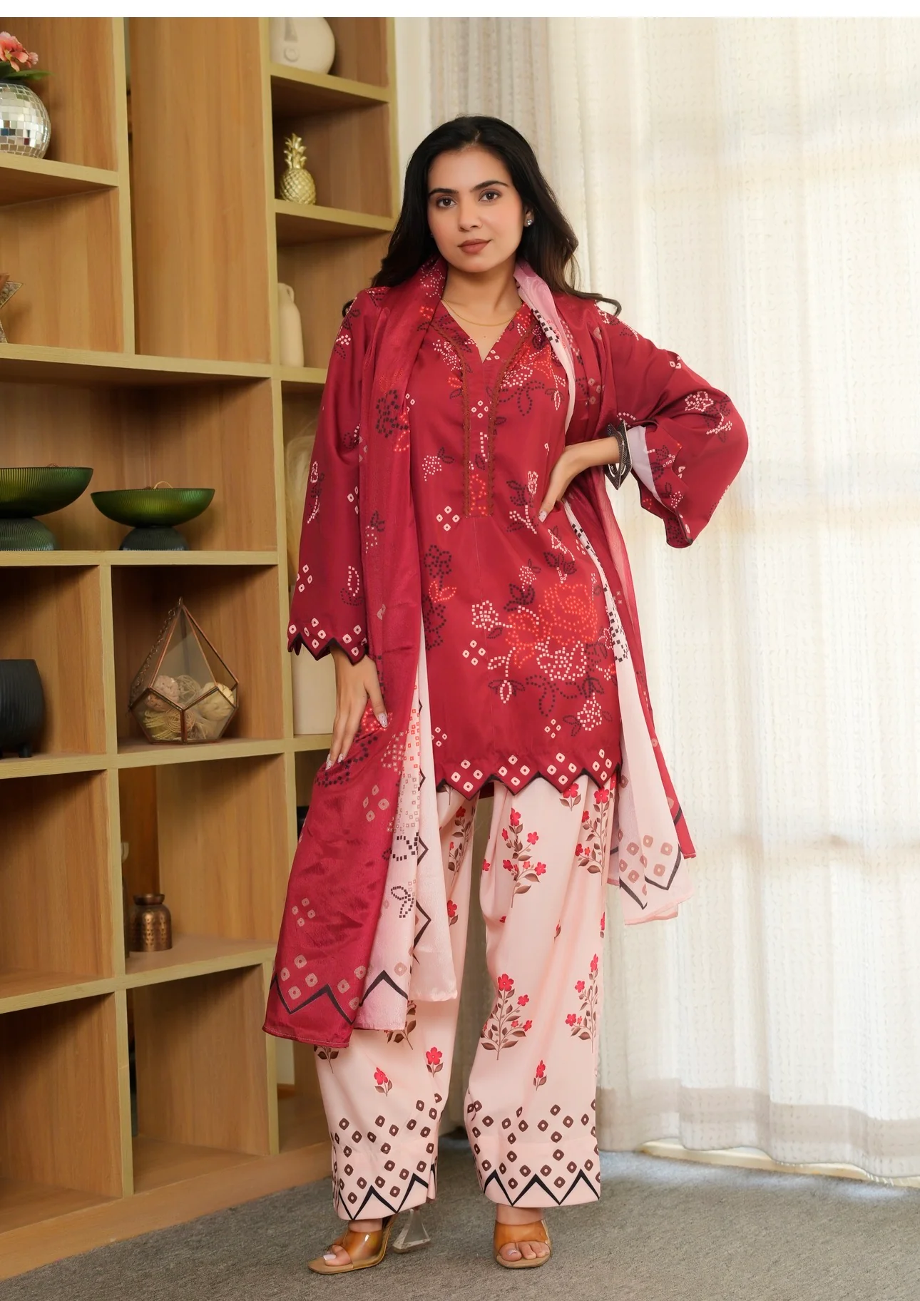 Gulnaar Charm Kurti Set - Image 9