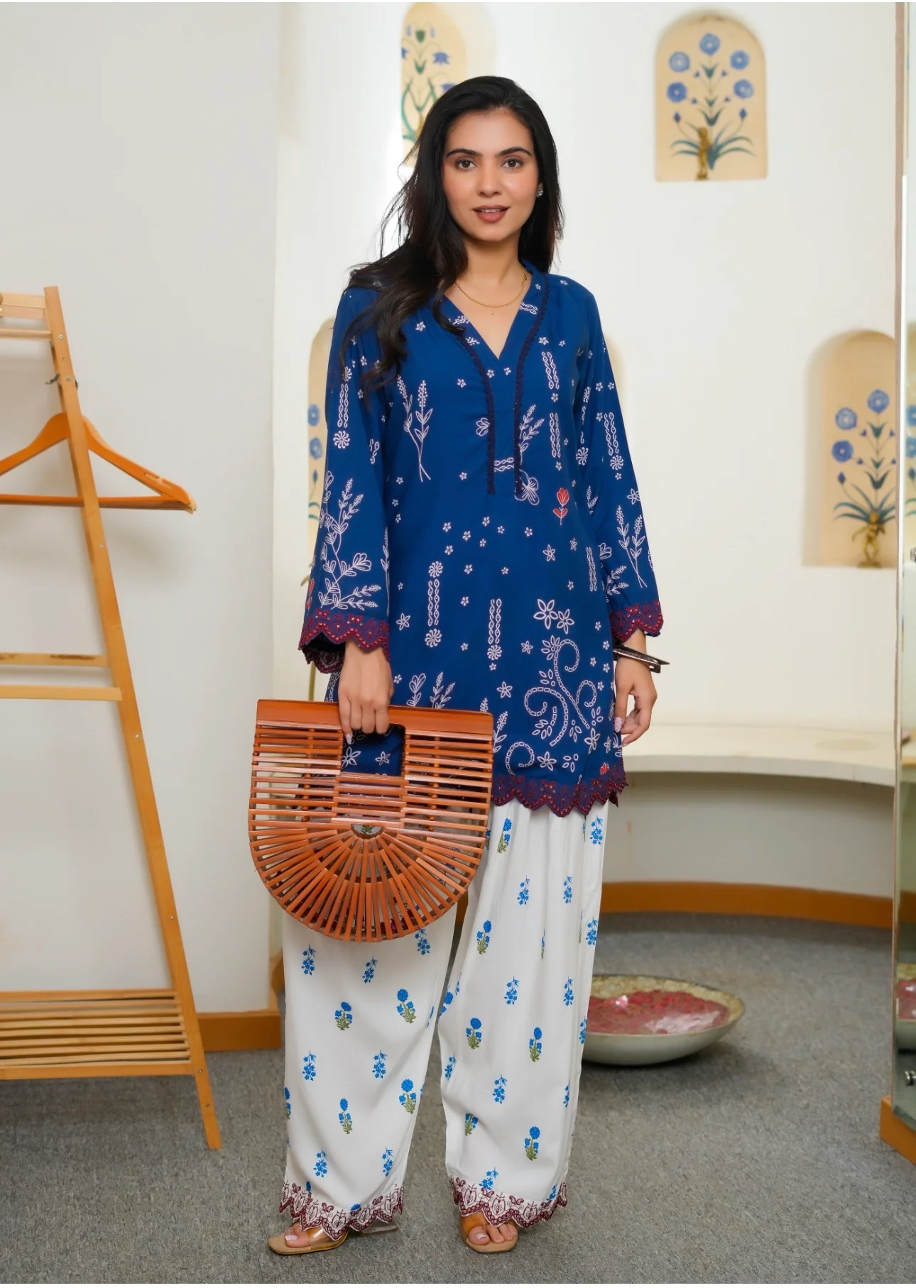 Indico farshi suit - Image 14