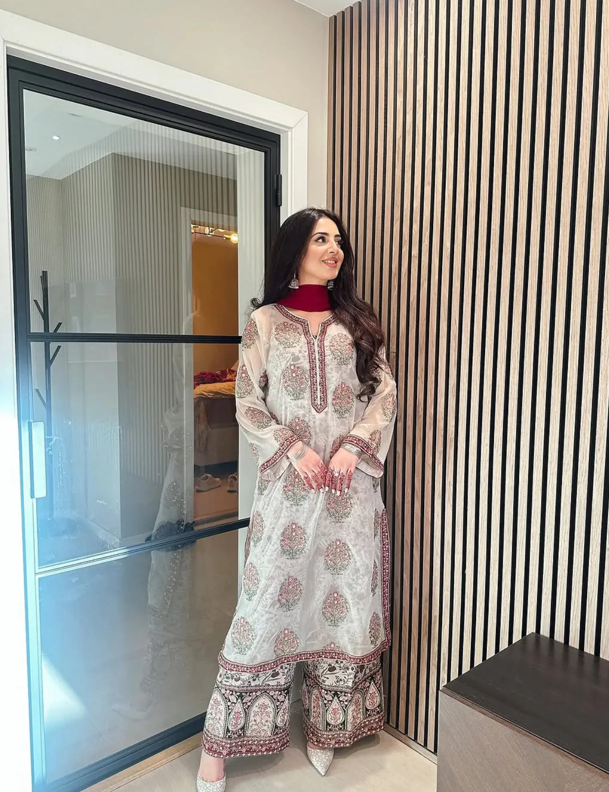 Organza white suit with Duppta - Image 4