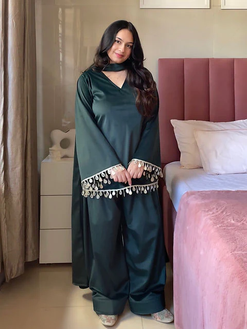 Trendy Farsi suit