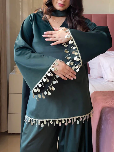 Trendy Farsi suit - Image 3