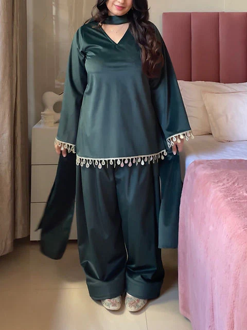 Trendy Farsi suit - Image 4