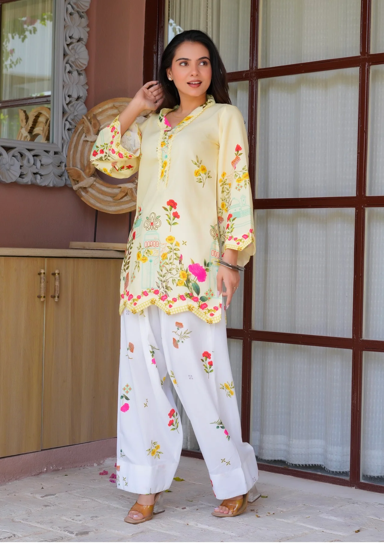 Sunshine floral Farsi suit - Image 5