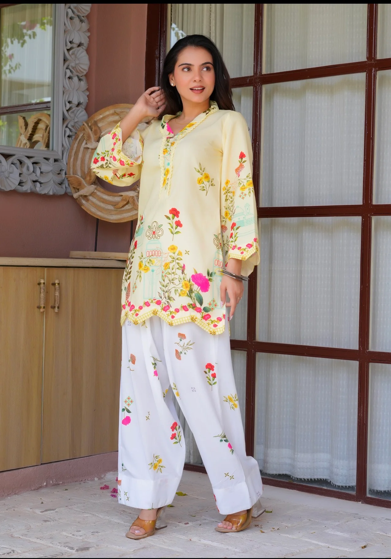 Sunshine floral Farsi suit - Image 7